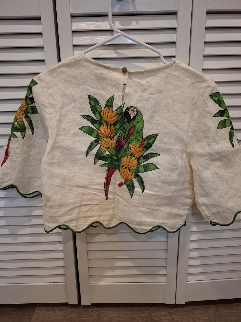 Farm Rio XS Parrot Embroidered Linen Top - Cream & Green, Stain On Sleeve - Picture 3 of 5